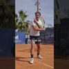 One-handed backhand : your footwork based on your dominant eye