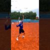 They don’t teach this in tennis school 😳🎾